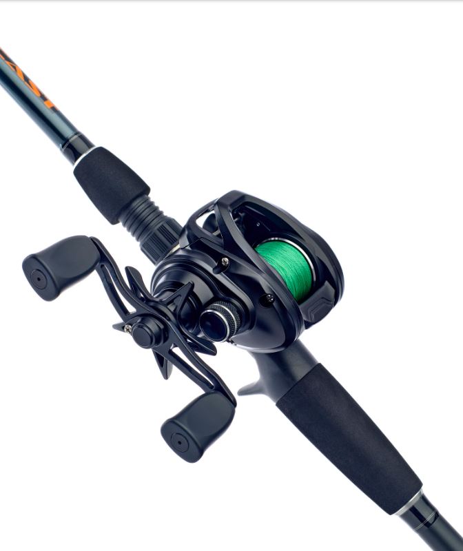 Daiwa D-Baitcast Combo - 8ft / 20-60g / 200 LHW Reel - Loaded with X4 Braid - BCAST8022060/200-AU