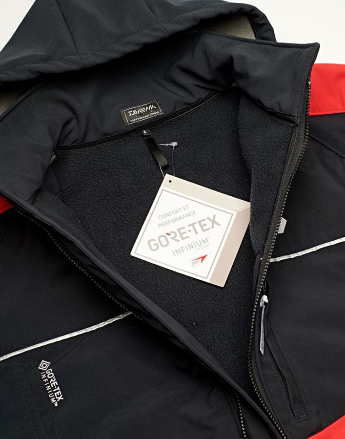 Clearance Daiwa GORE-TEX® Infinium Soft Shell Jacket - Red / XXL - DGTISSR-XXL