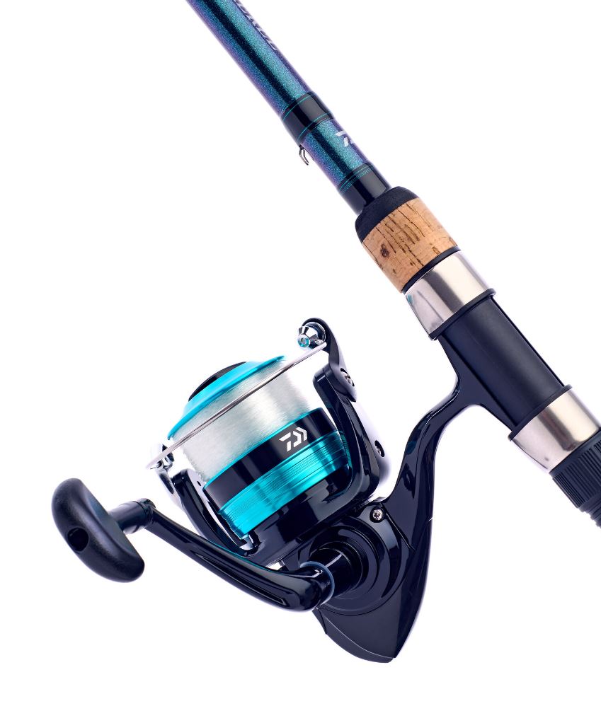 Daiwa D-Mackerel Spinning Fishing Combo 10ft 2pc Rod & 4000 Reel - DMPMC10-4000
