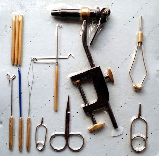 COMPLETE FLY TYING VICE & TOOL KIT