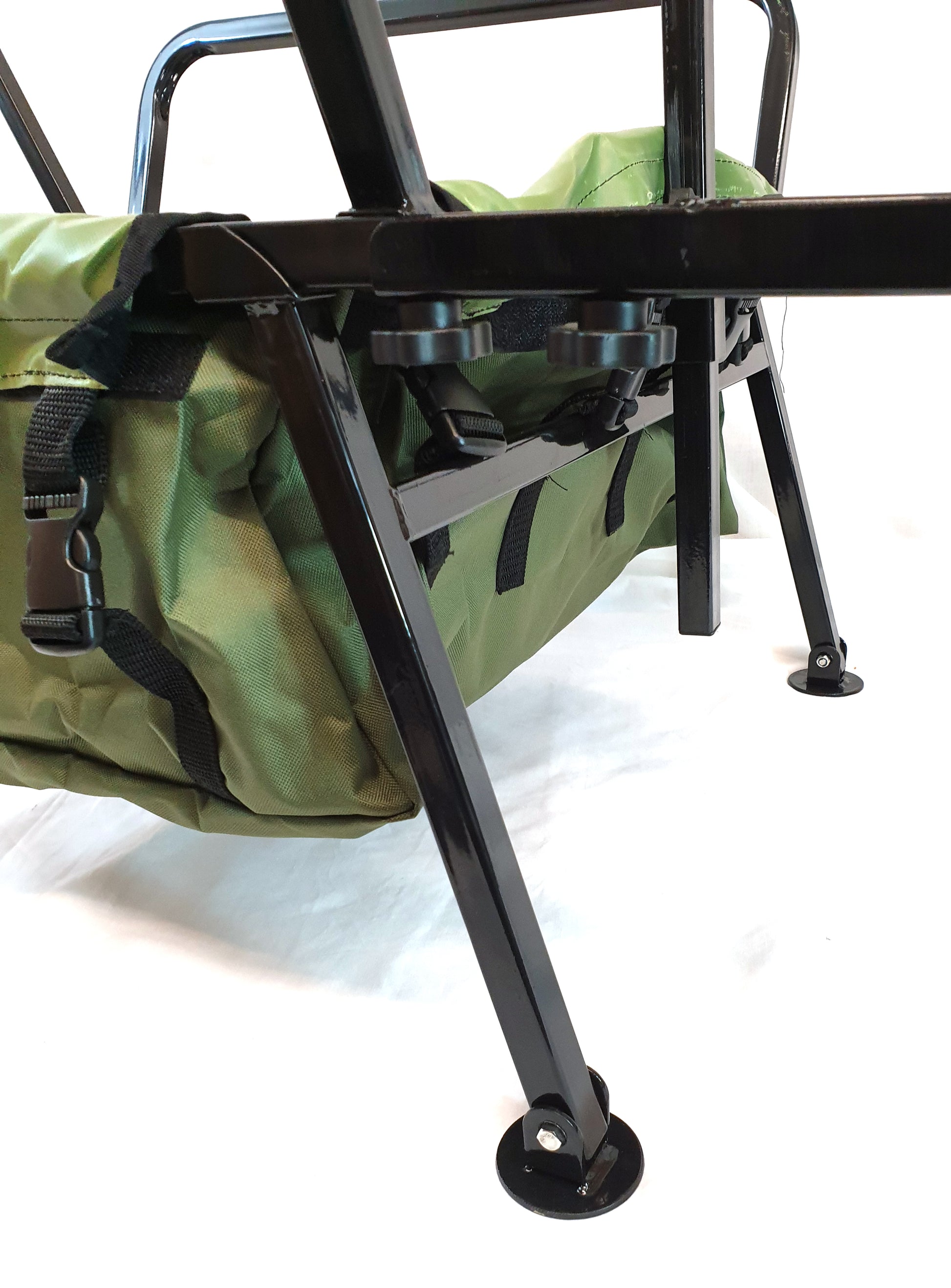 bison fishing seat box trolley BISON HEAVY DUTY FISHING TWO WHEEL BARROW WITH BARROW BAG – Fishingmad