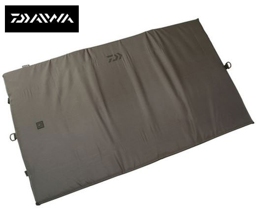 Daiwa Black Widow Carp Unhooking Mat - 1/2 PRICE CLEARANCE - BWUM