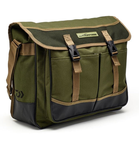 New Daiwa Wilderness Game Fishing Bag 3 - Model - DWGB3