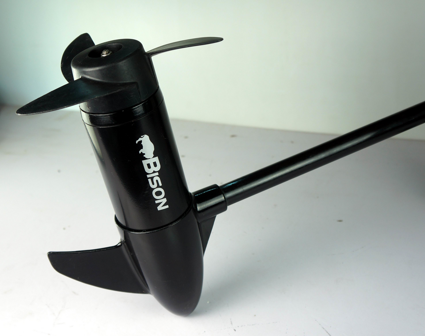 BISON 55ft/lb ELECTRIC OUTBOARD MOTOR